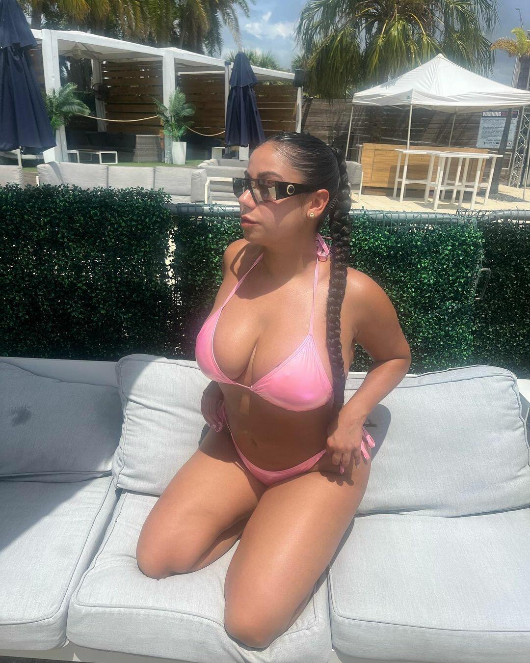 Destiny Rodriguez / love_lessdest / thicklilbishh Nude OnlyFans Leaks 15