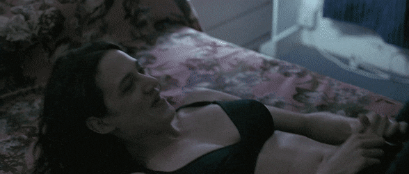 Asia Argento in Boarding Gate 2007.gif