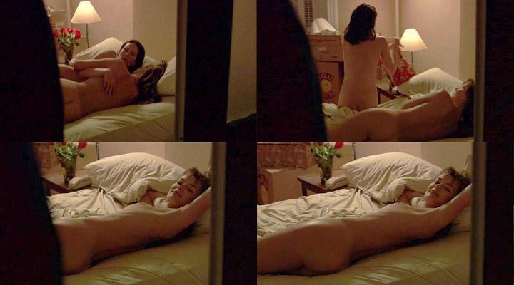 Paulina Porizkova and Annabeth Gish in bed together from the.jpeg