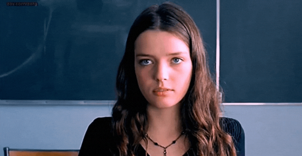 Roxane Mesquida young vibrant C cup plots revealed in Sexes Tres.gif