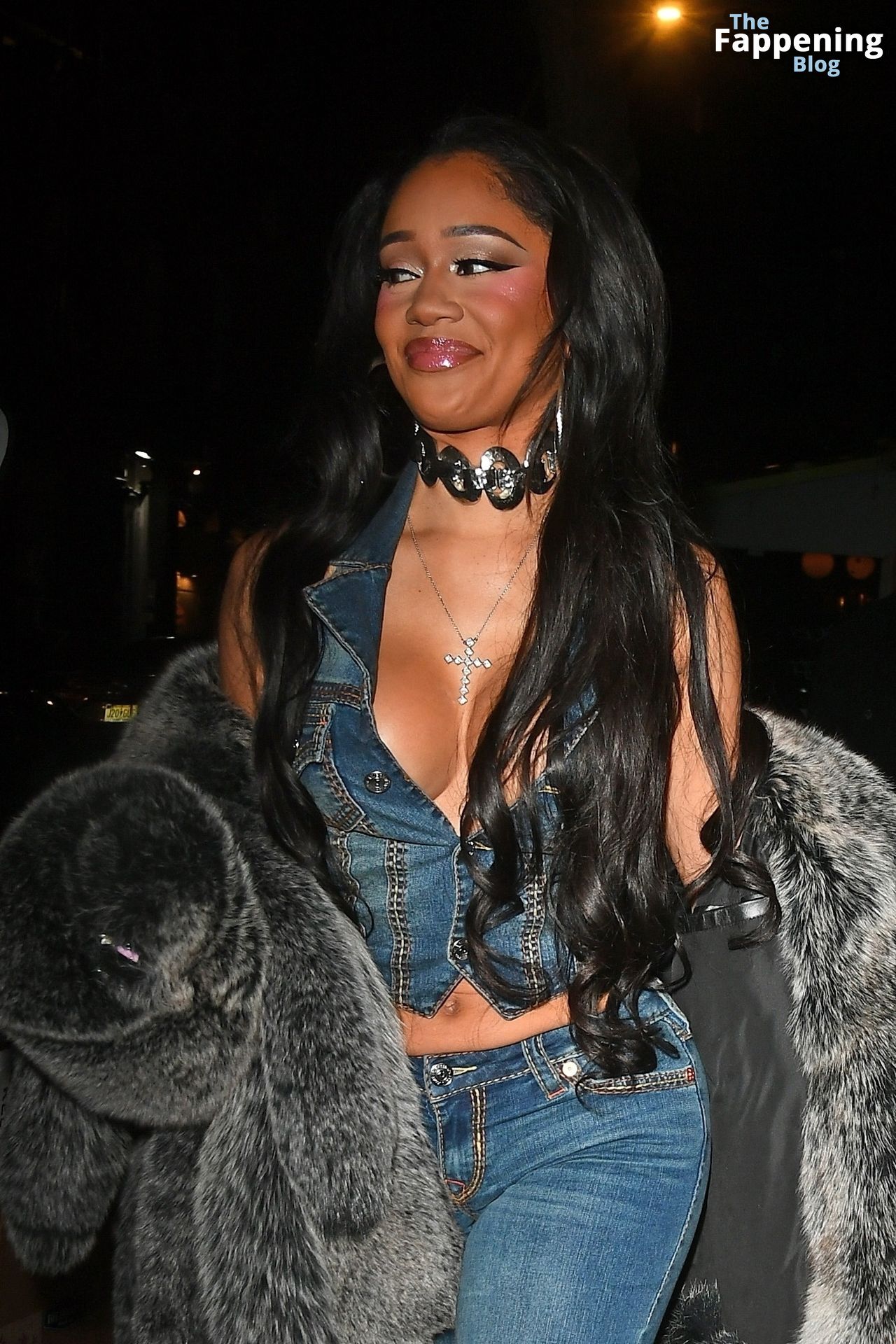 Saweetie is Seen Laving New Yorks Mulberry Bar in Style.jpg