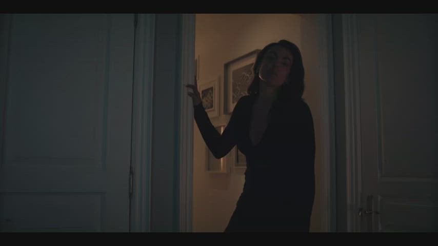 Serinda Swan Reacher S02E06.jpg