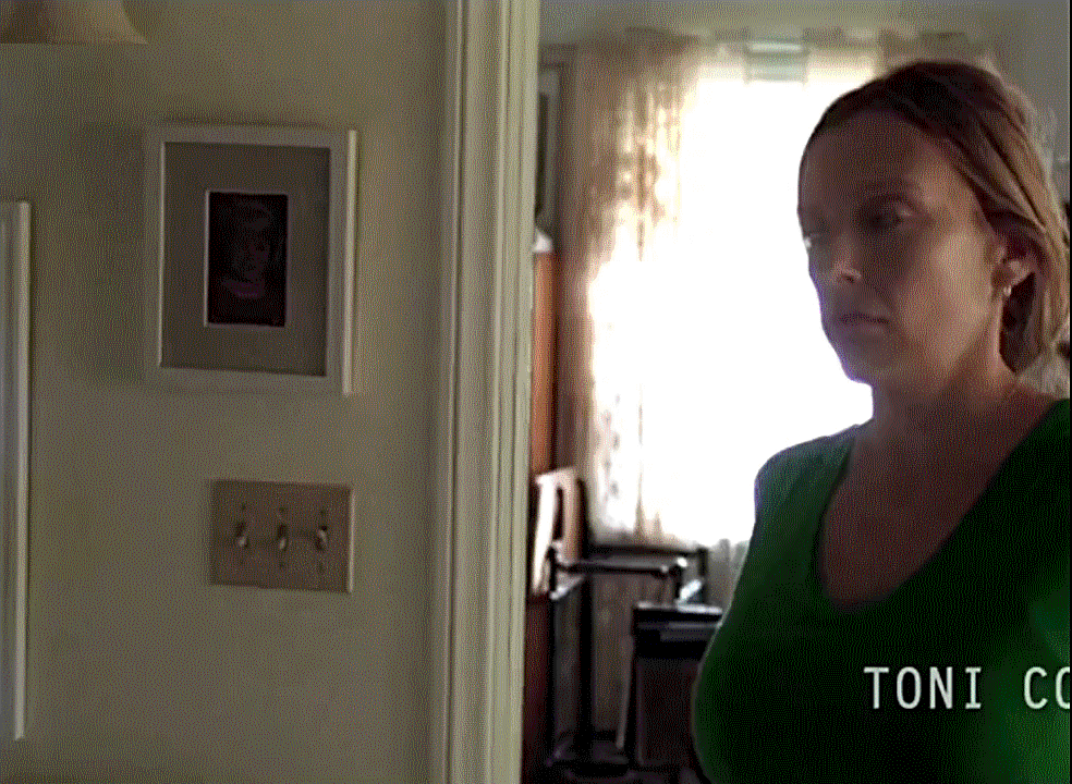 Toni Collette United States of Tara.gif