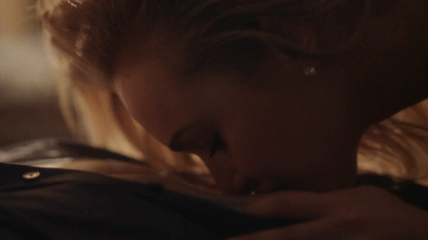 Hayden Panettiere.gif