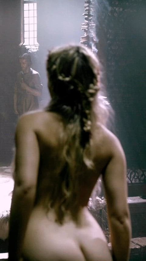 Alicia Agneson in Vikings.jpg