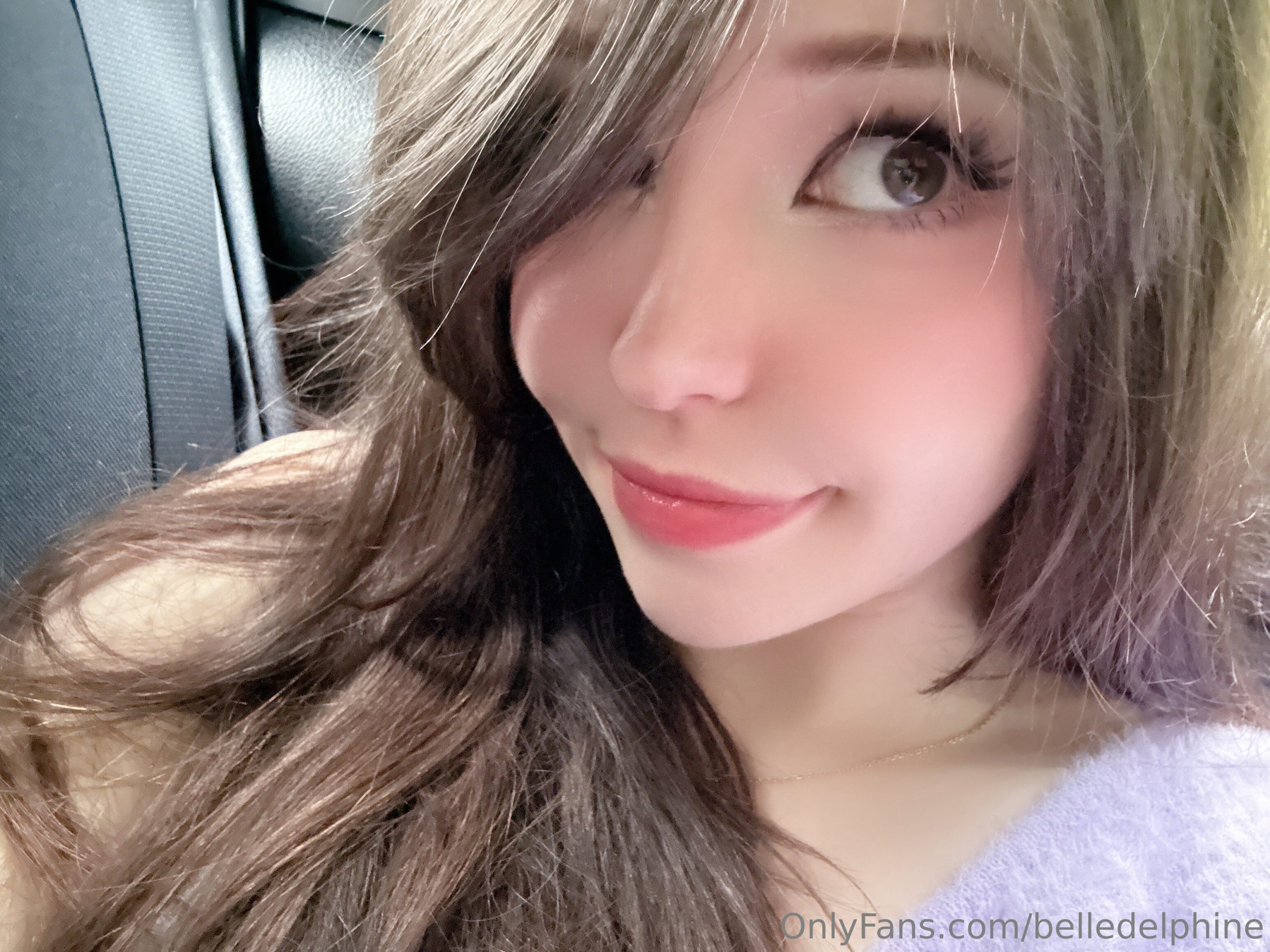 Belle Delphine Back Of The Car Amateur Nude Photos.jpg