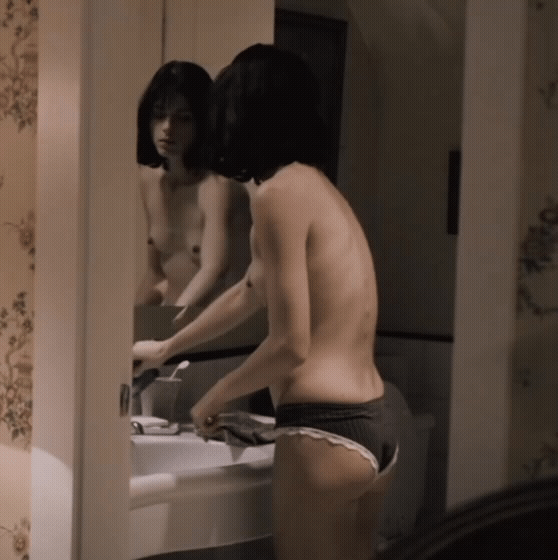 Selma Blair In Their Skin 2012.gif