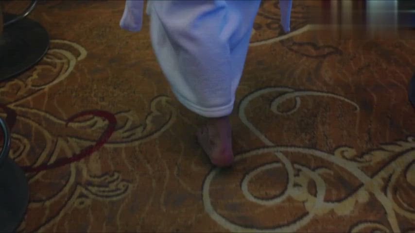 Kristen Wiig In Welcome To Me.jpg