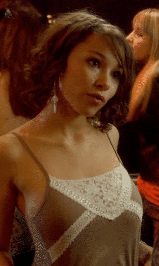 Jessica parker Kennedy.gif