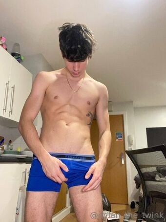 dylan_the_twink Nude Leaks OnlyFans Photo 16