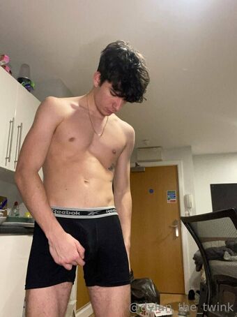 dylan_the_twink Nude Leaks OnlyFans Photo 12