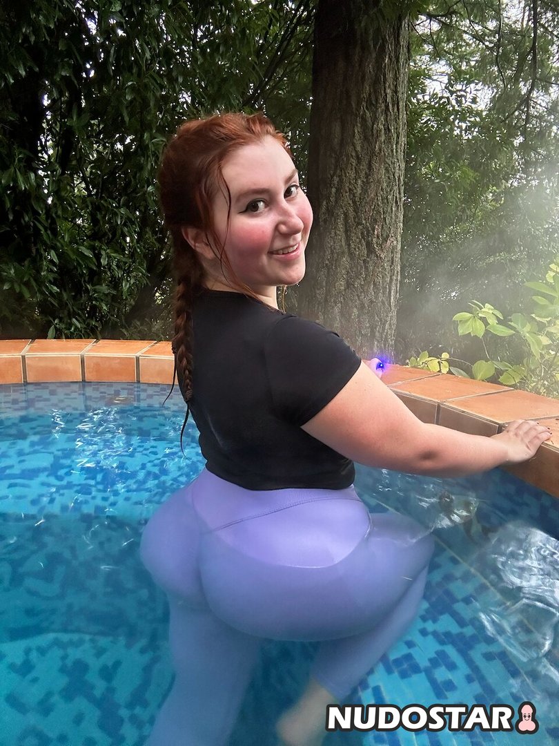 Isla Moonfree Leaked Photo 48