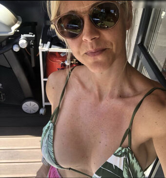 Nina Heinemann Nude Leaks OnlyFans Photo 9