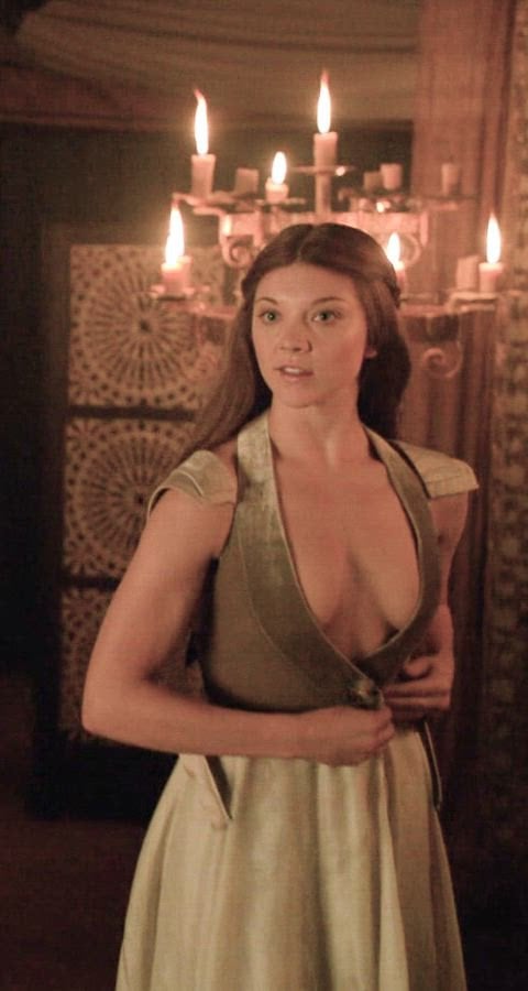 30 year old Natalie Dormer in Game of Thrones 1080pCropped.jpg