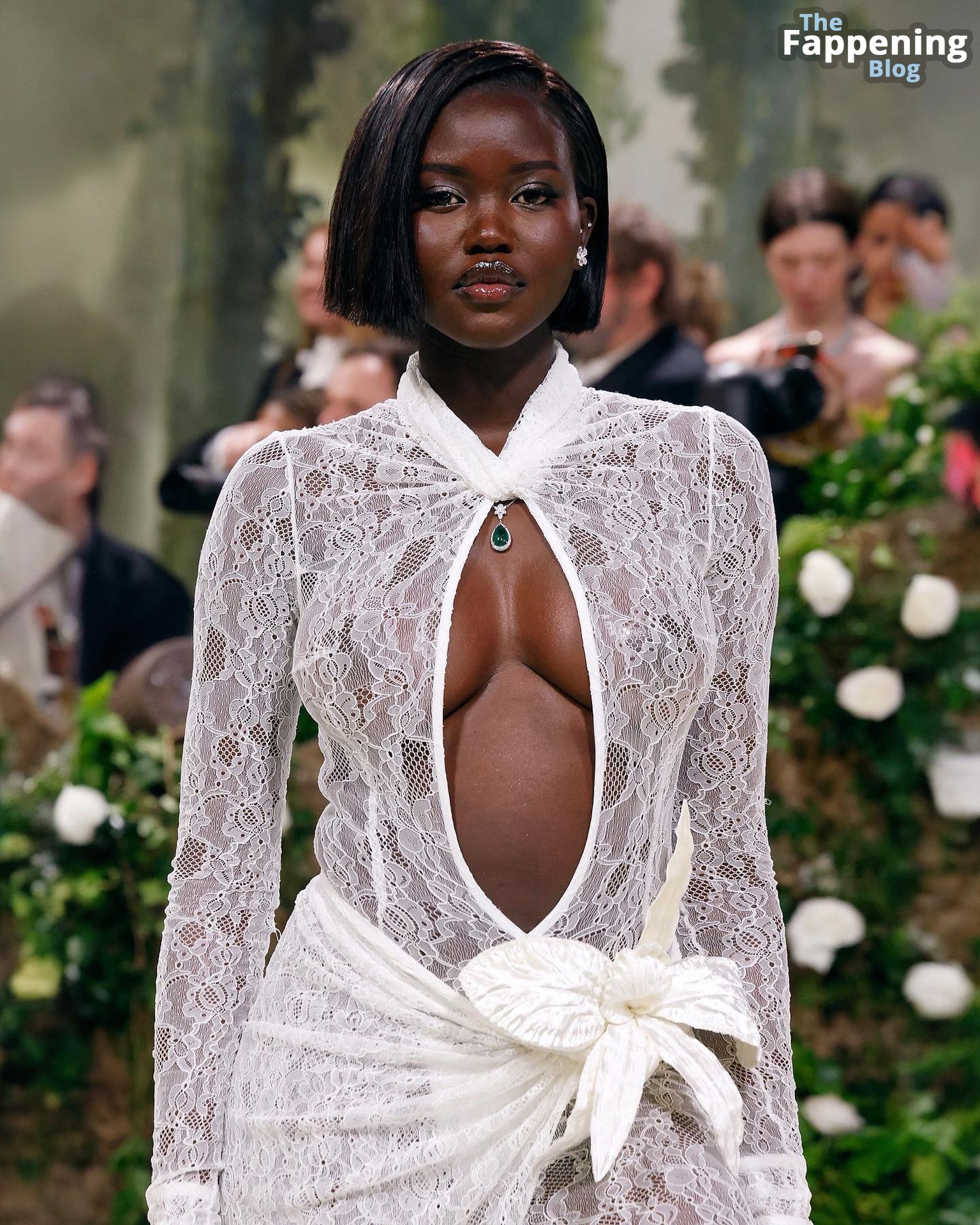Adut Akech Teases With Her Sweet Tits at the Met.jpg