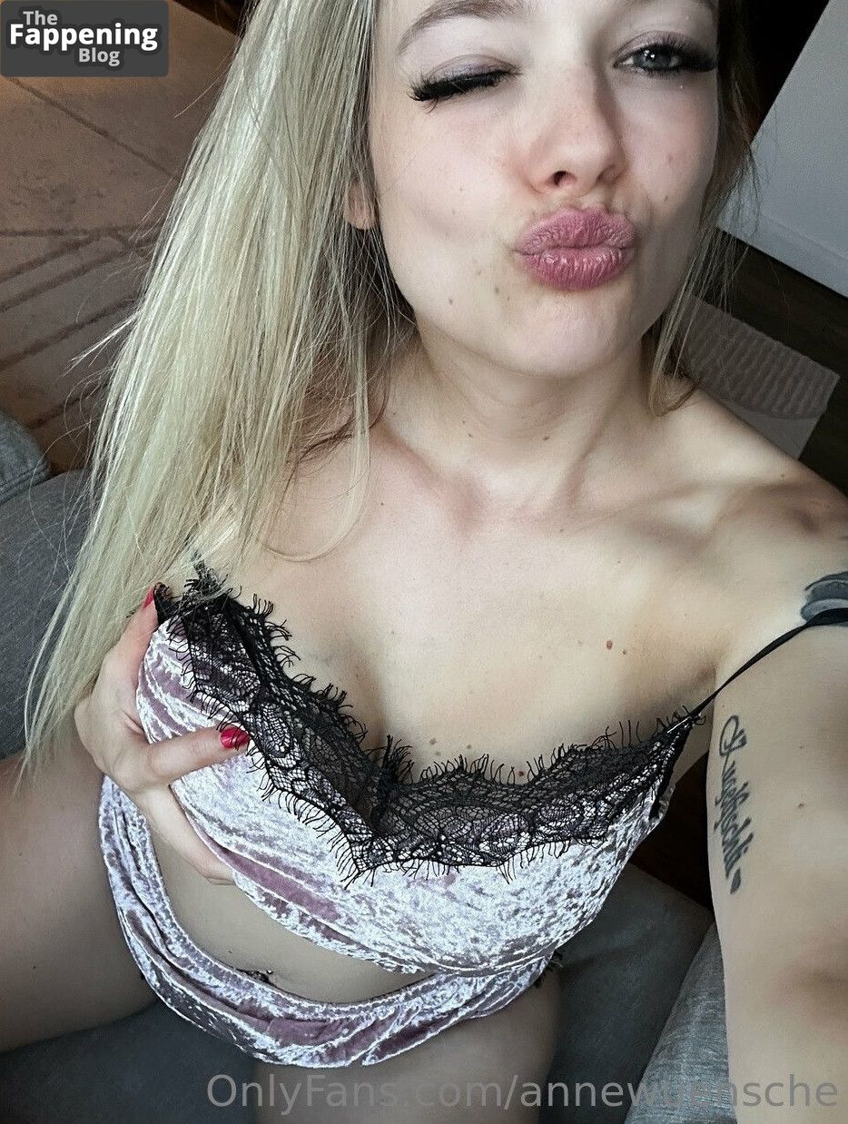Anne Wuensche Nude Sexy OnlyFans 8 New Photos.jpg