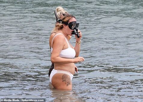 Charlotte Crosby Nude Leaks OnlyFans Photo 9