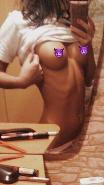 Vera Lass Nude Leaks OnlyFans Photo 44