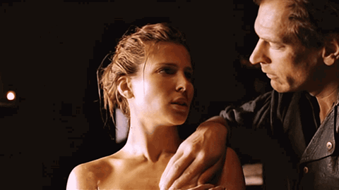 Elsa Pataky Romasanta 2004.gif