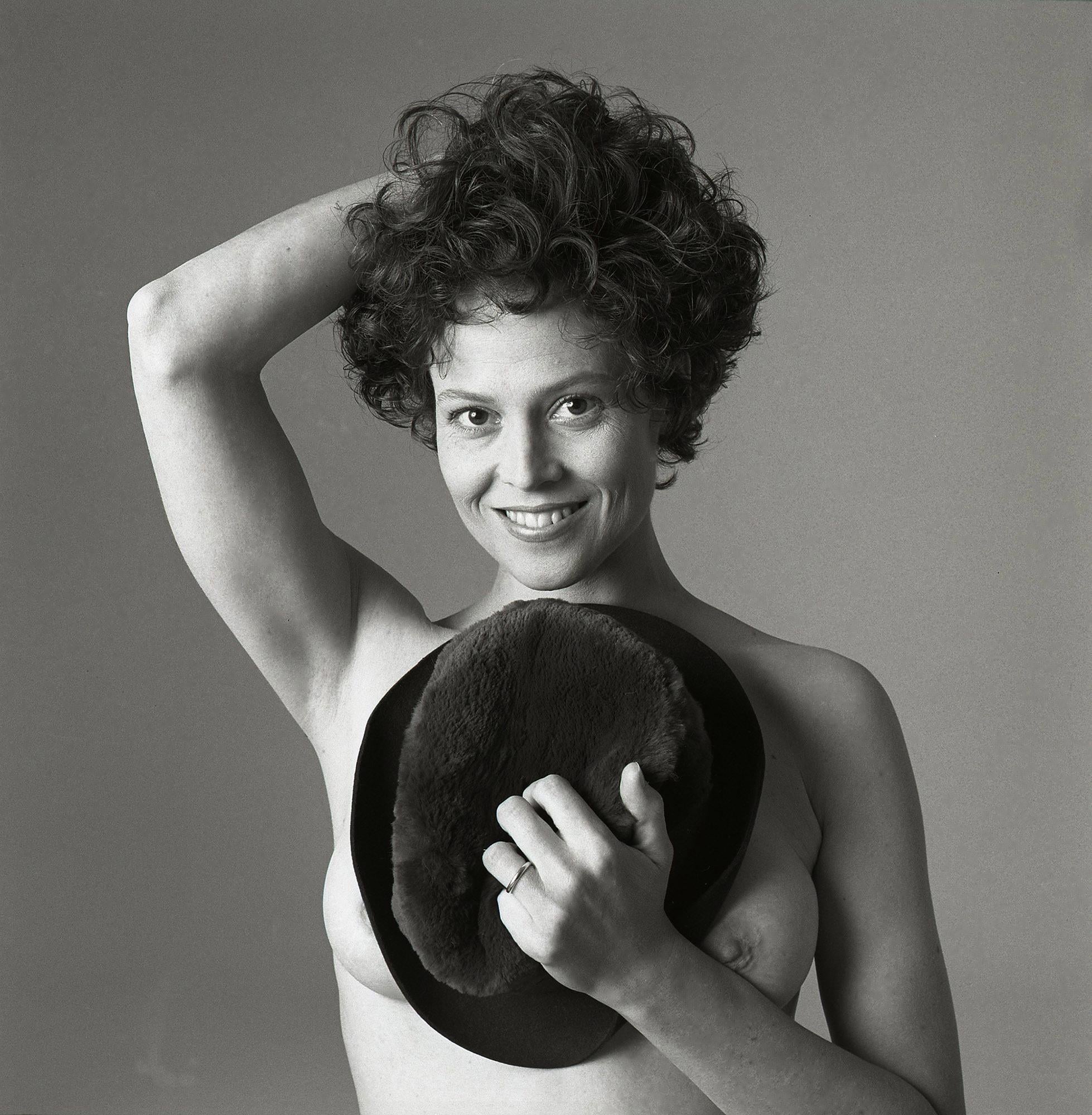 Sigourney Weaver Vogue 1986 photoshoot.jpeg