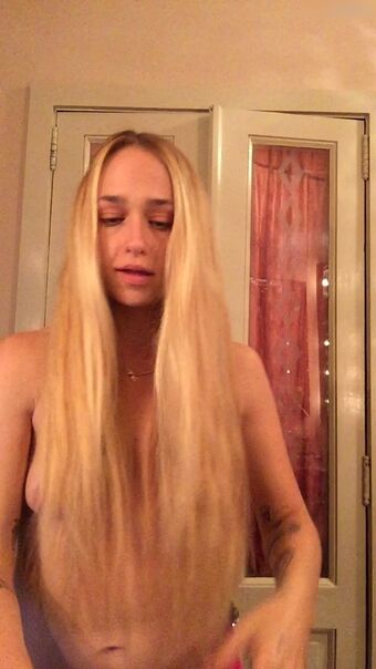 Jemima Kirke Nude Leaks OnlyFans Photo 20