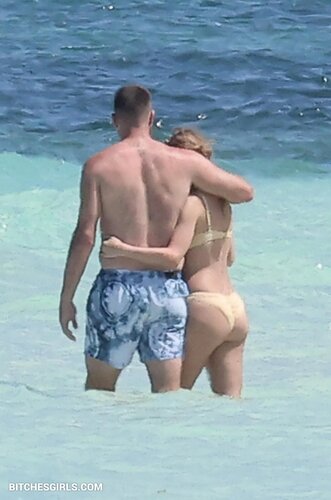 Taylor Swift Nude Celebrities – Taylorswift Celebrities Leaked Nude Photos.jpg