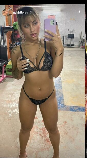 Nahir Flores Nude Leaks OnlyFans Photo 7