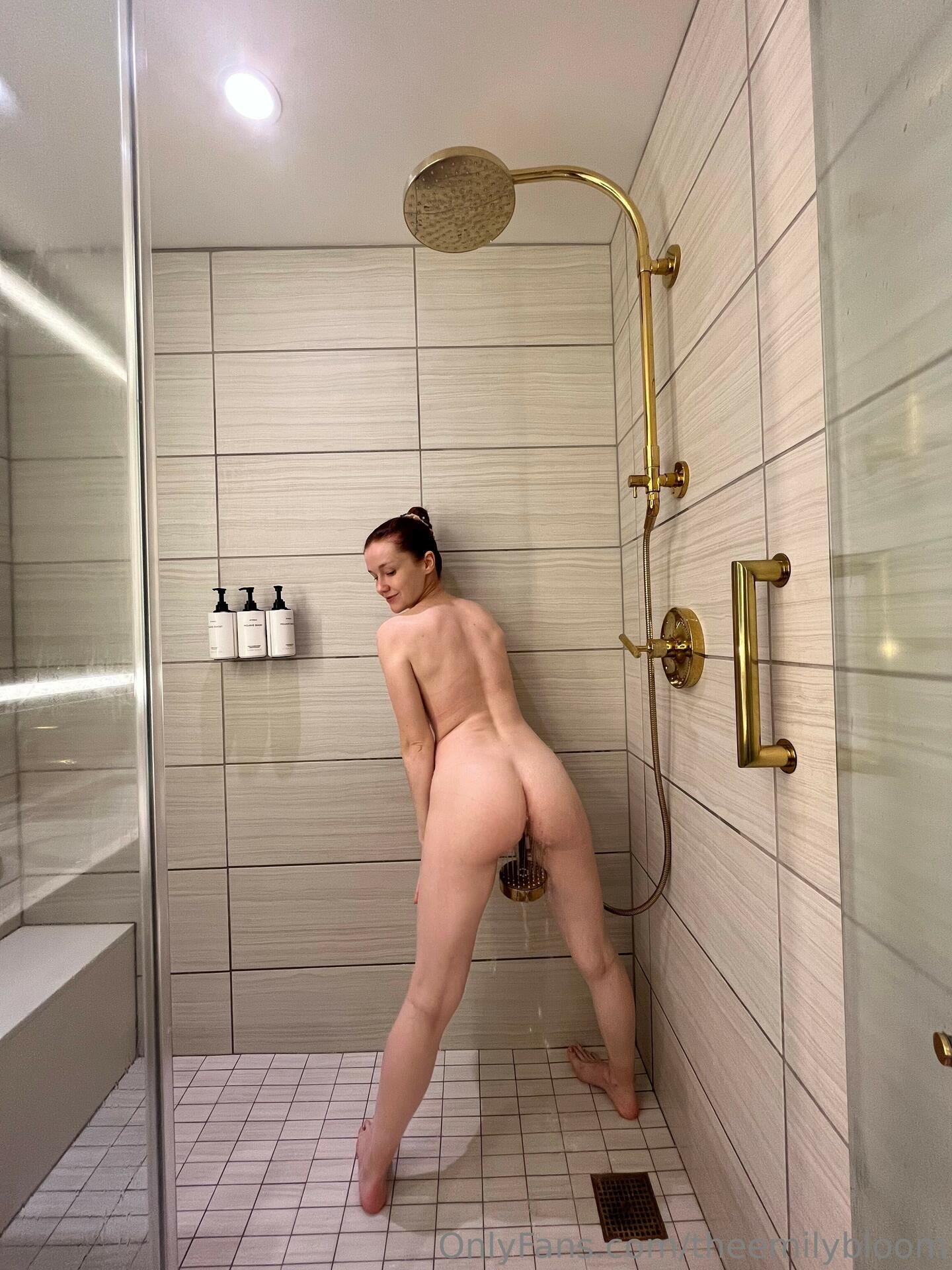 Emily Bloom / theemilybloom Nude OnlyFans Leaks 5