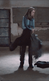 Manon Kahle in Thank You For Bombing 2015.gif