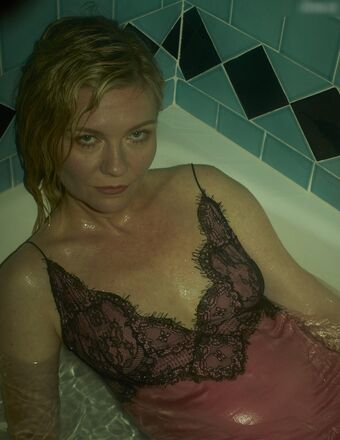 Kirsten Dunst Nude Leaks OnlyFans Photo 153