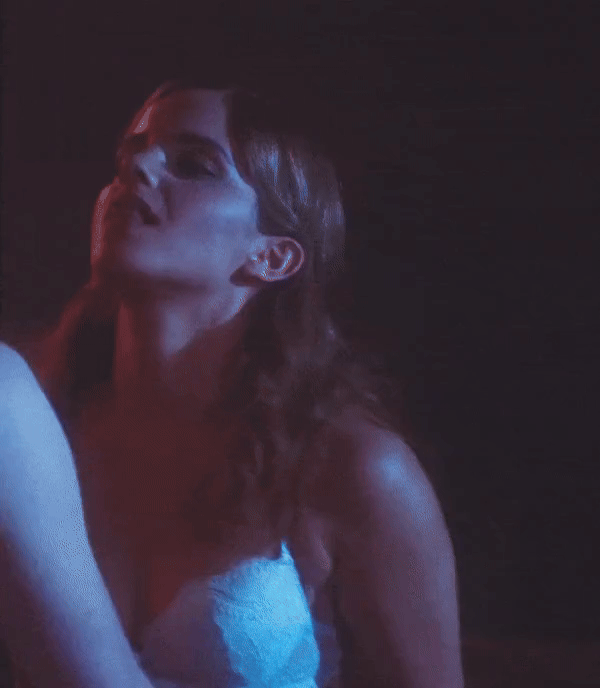 Emma Watson.gif