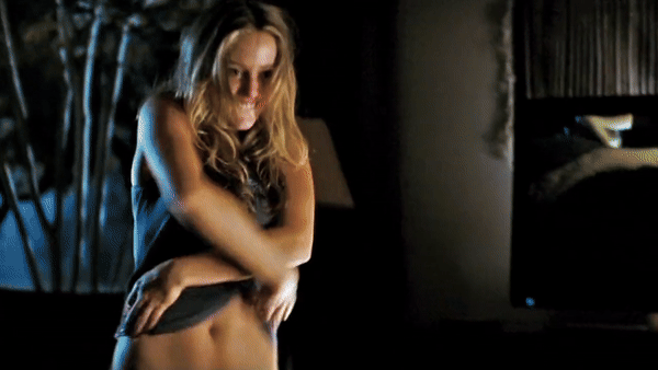 Julianna Guill.gif