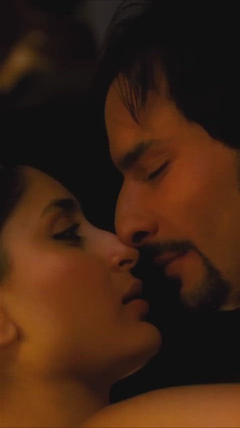 Kareena Kapoors love making scene with Saif Kurbaan 2009.jpg