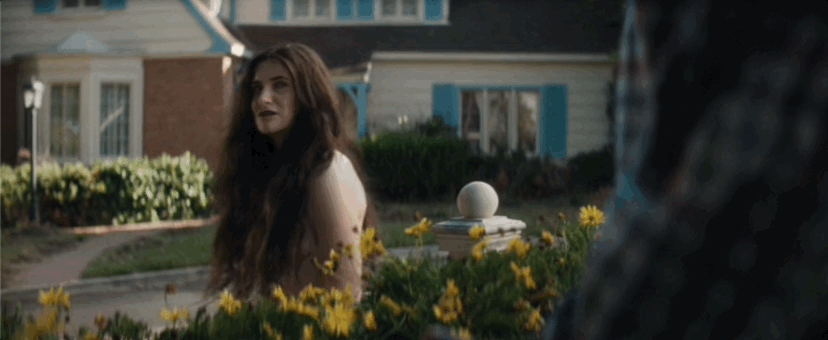 Kathryn Hahn Agatha All Along Ep1 2024.gif