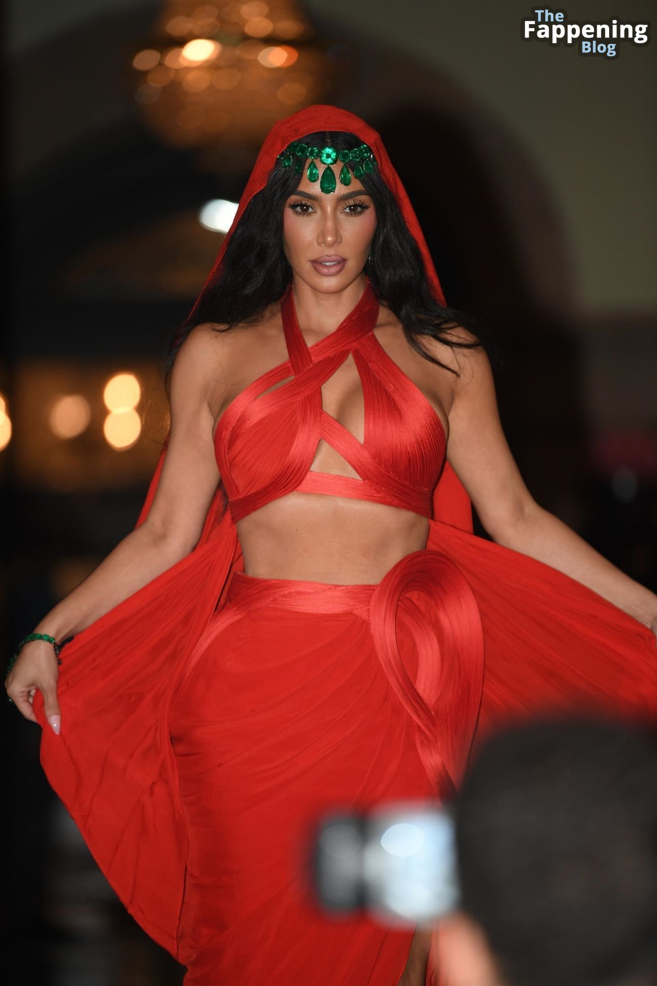 Kim Kardashian Stuns in a Red Dress in Mumbai 33.jpg