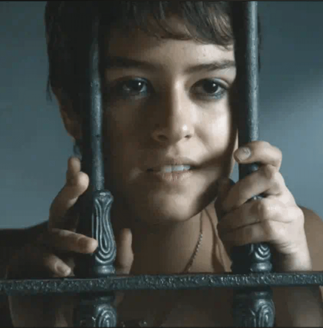 Rosabell Laurenti Sellers Game of Thrones 2011.gif