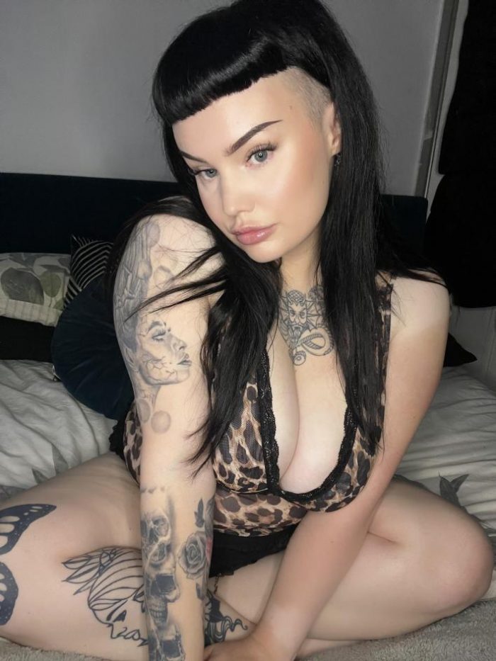 xLunaStarr – Nude Onlyfans.jpg