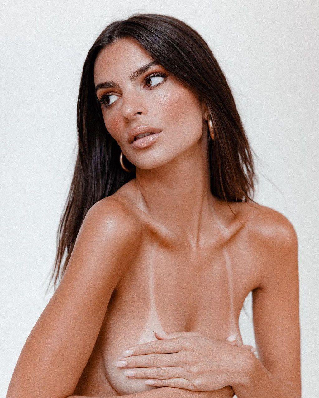 Emily Ratajkowski.jpeg