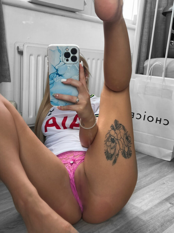 OnlyFans – victbx victb – Nude.jpg