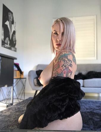 Bec Rawlings Nude Leaks OnlyFans Photo 23