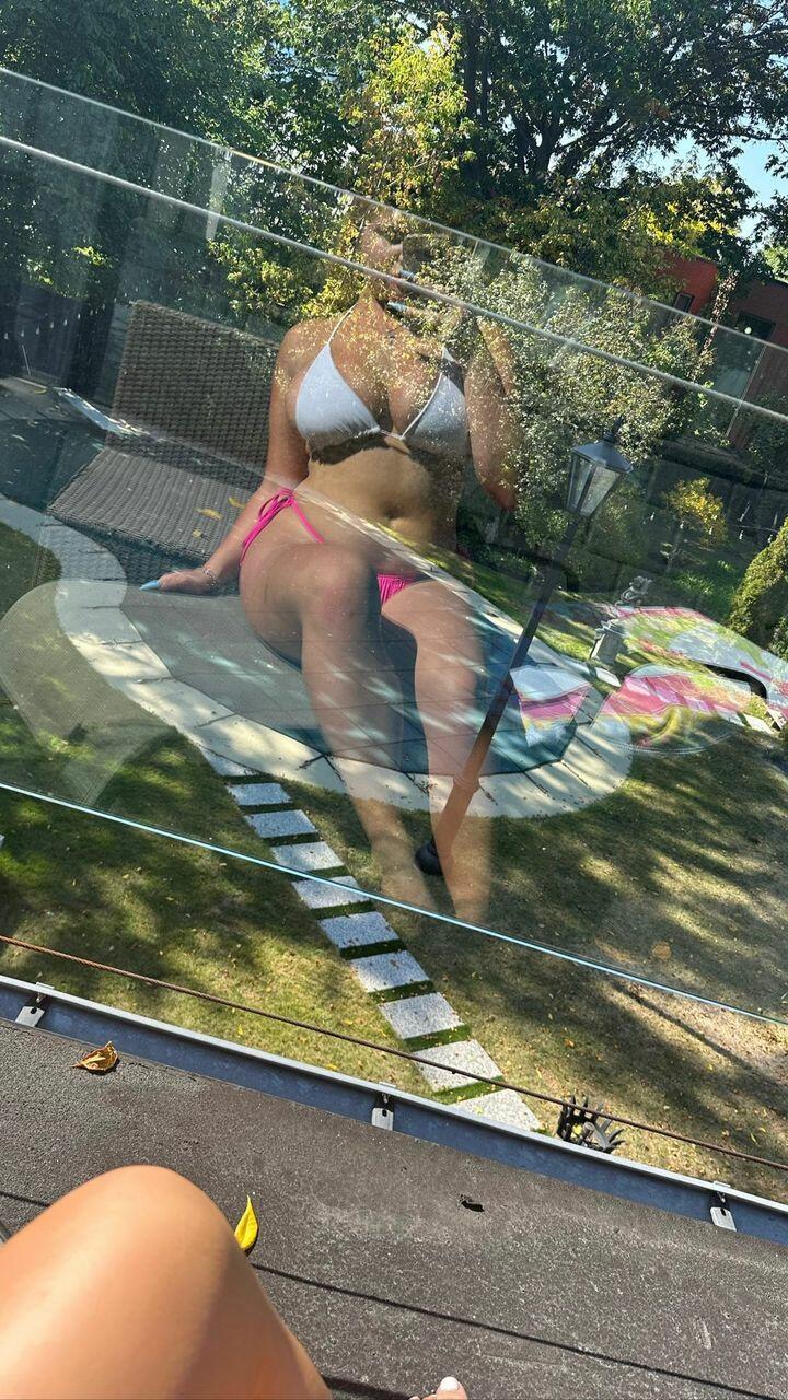 Elizabeth M / elizabethkm / elizabethnyk Nude OnlyFans Leaks 22