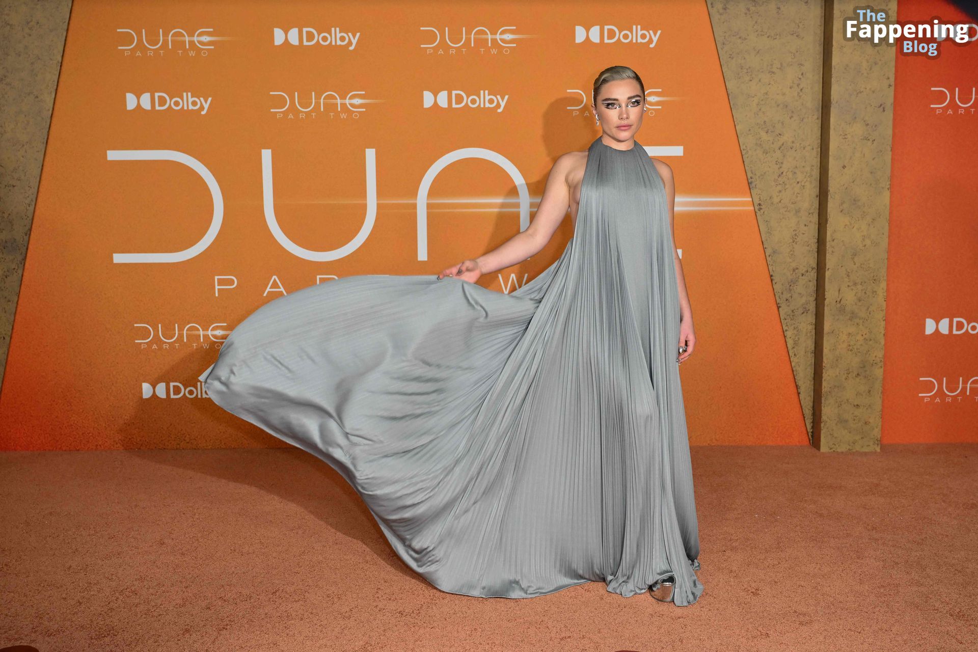 Braless Florence Pugh Stuns at the Dune 2 Premiere 194.jpg