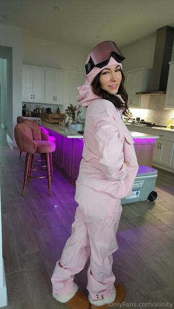 Alinity Feet alinity Nude Leaks OnlyFans – Leaked Models.jpg