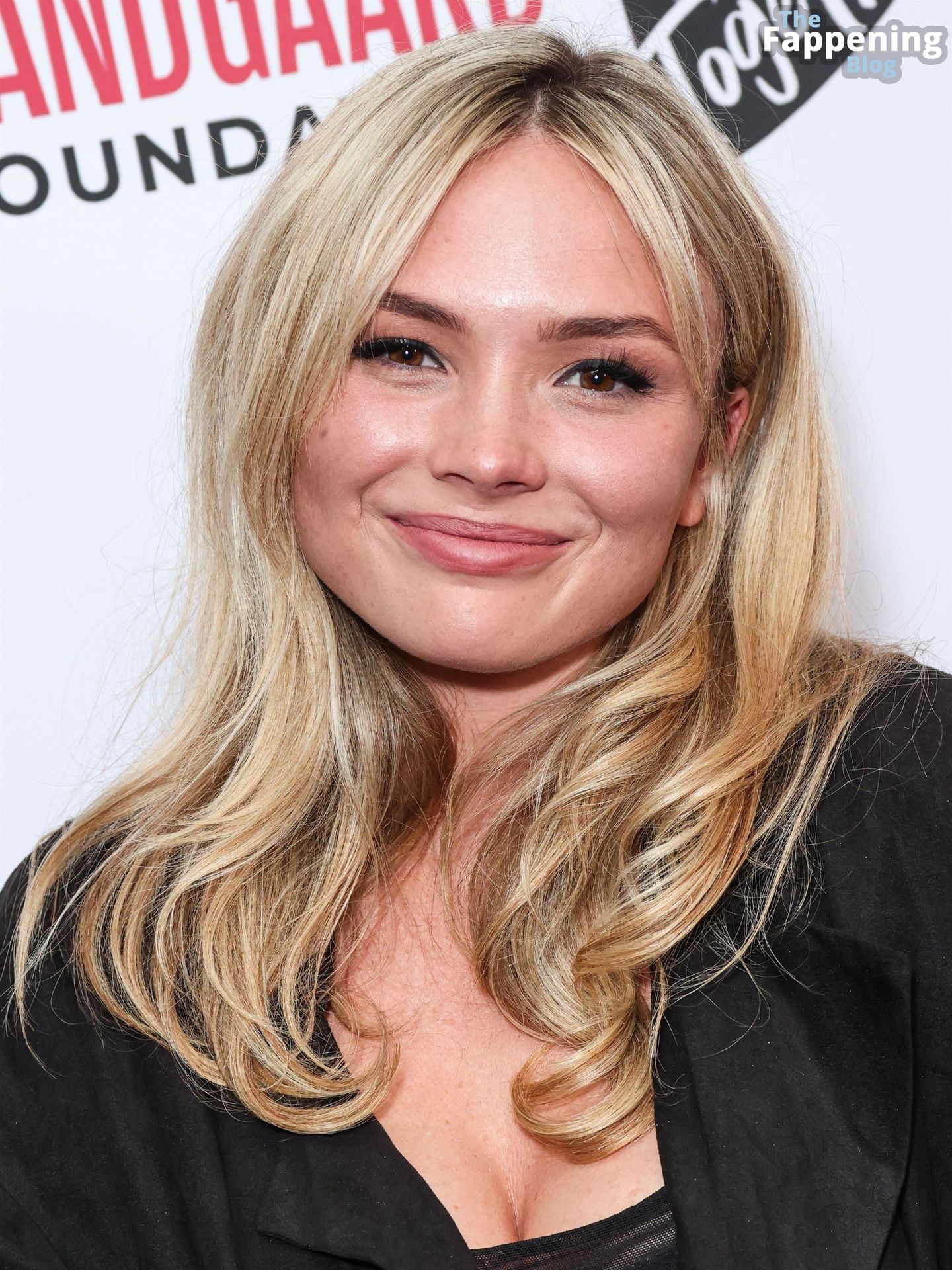 Natalie Alyn Lind Looks Pretty at the Junction Premiere 23.jpg