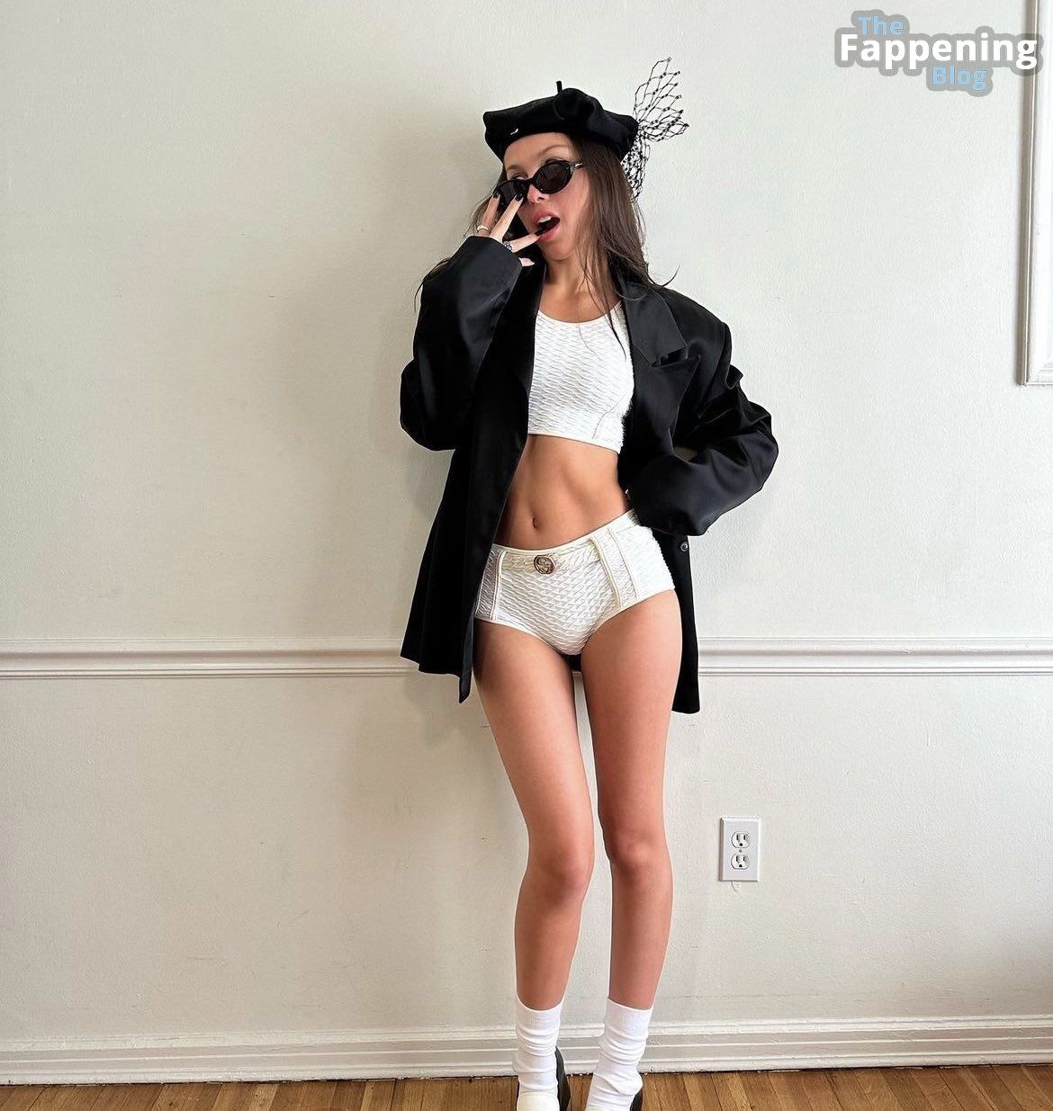 Olivia Rodrigo Sexy 1 Photo.jpg