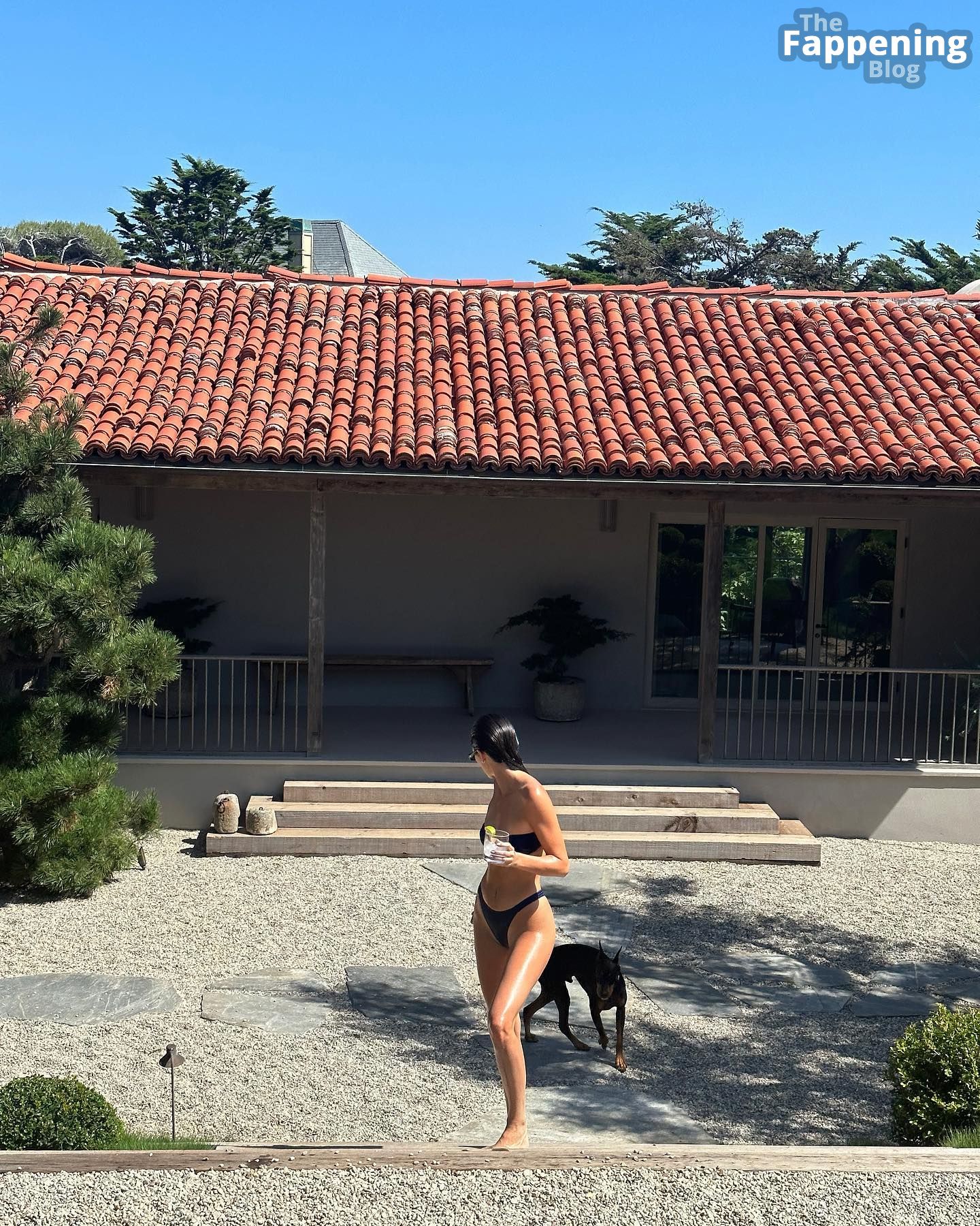 Kendall Jenner Shows Off Her Sexy Bikini Body 2 Photos.jpg