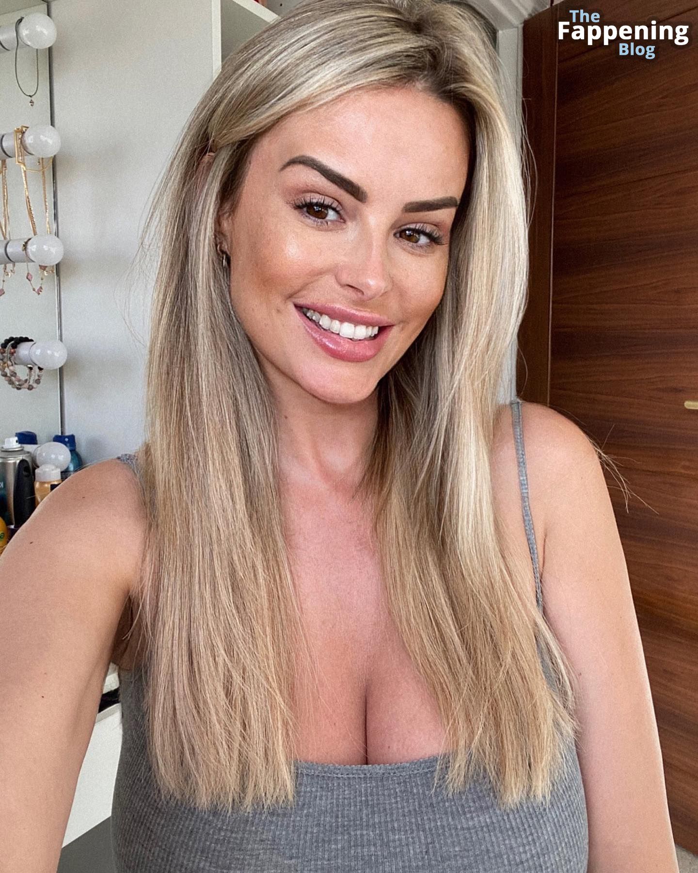Rhian Sugden Hot 1 Photo.jpg