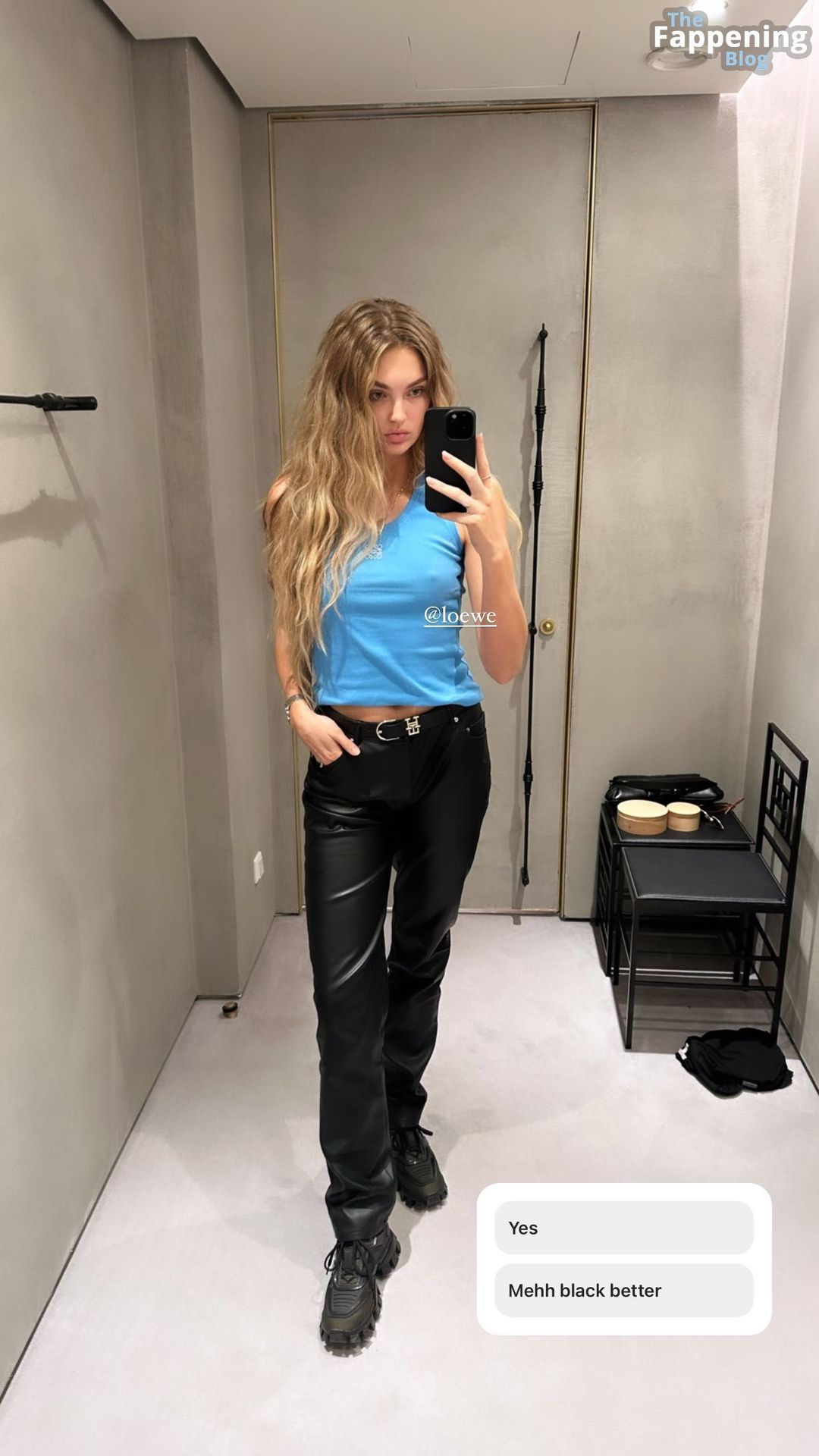 Romee Strijd Shows Off Her Pokies 1 Photo.jpg