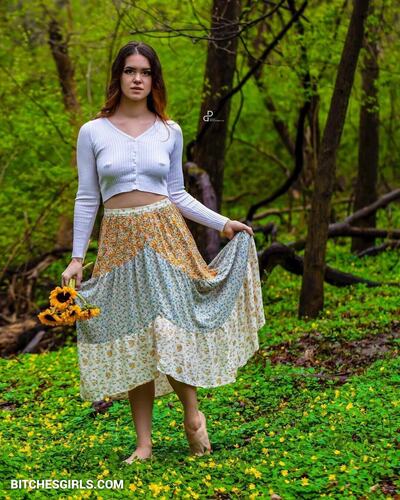 Sunniestreams Nude Thick – Sunnie Nsfw Photos Cosplay.jpg