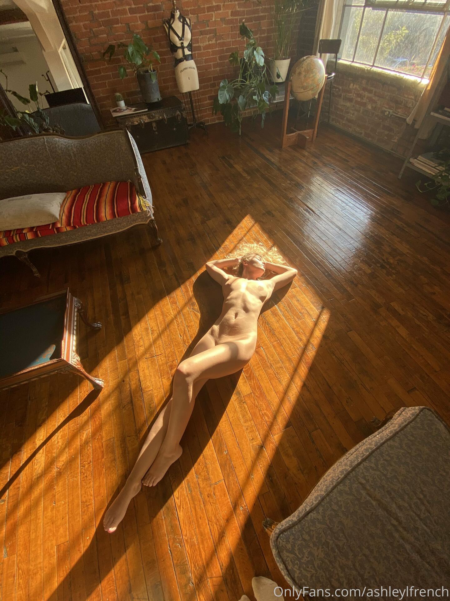 Alice Antoinette / aliceantoinette Nude OnlyFans Leaks 20